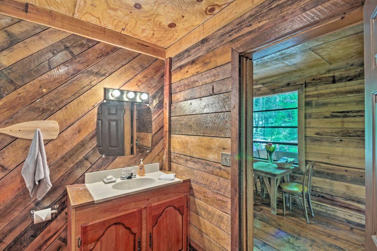 Creekside Cabin With Deck In Pisgah Forest! Barnardsville Экстерьер фото