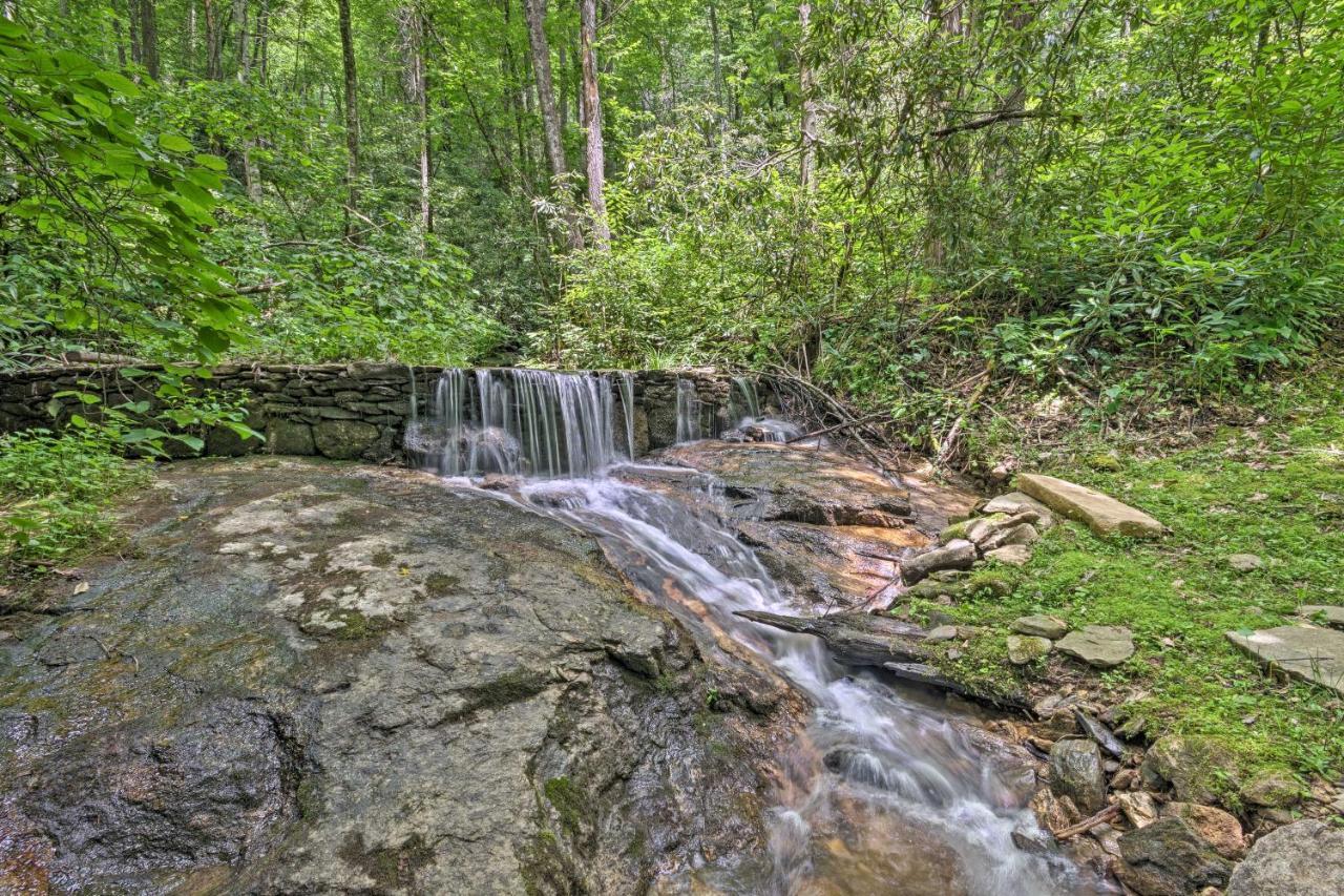 Creekside Cabin With Deck In Pisgah Forest! Barnardsville Экстерьер фото